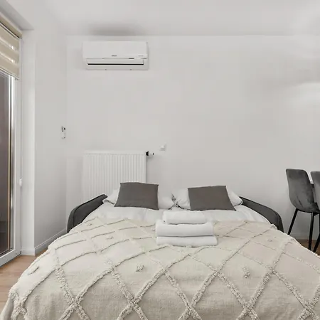 Apartment Imperial Capital By Bookinghost *