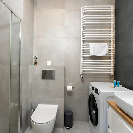 Apartment Imperial Capital By Bookinghost Krakau