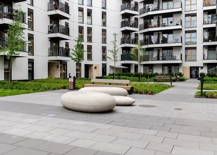 Imperial Capital By Bookinghost