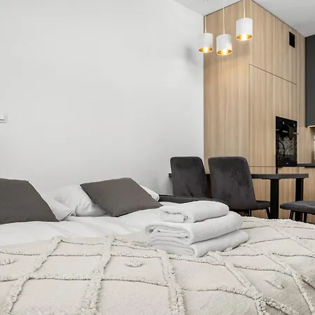 Imperial Capital By Bookinghost *